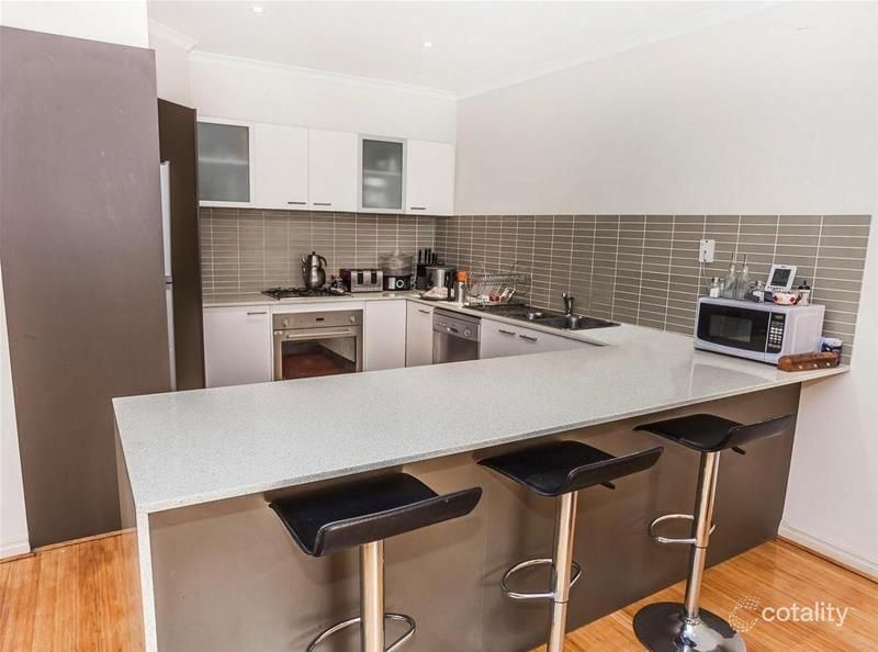 17 Sienna Ct, Roxburgh Park, VIC 3064