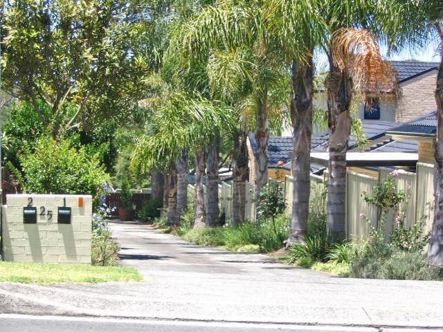 25 Kembla St, Balgownie, NSW 2519