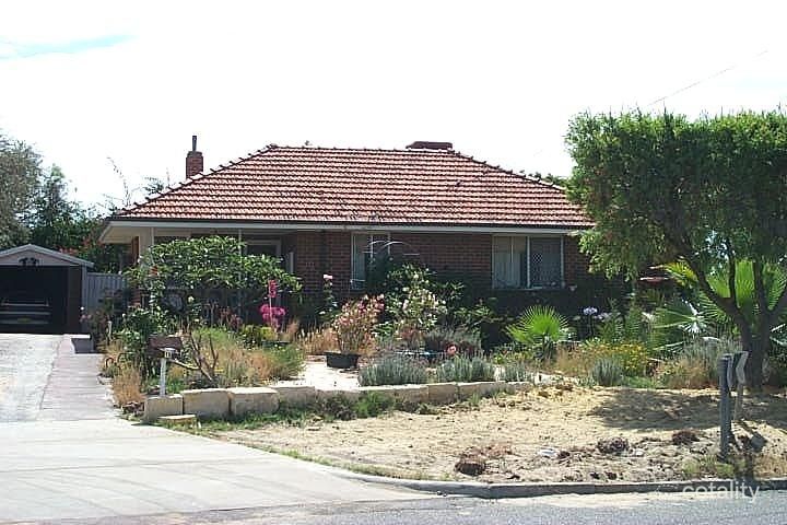 16 Tassell St, Embleton, WA 6062