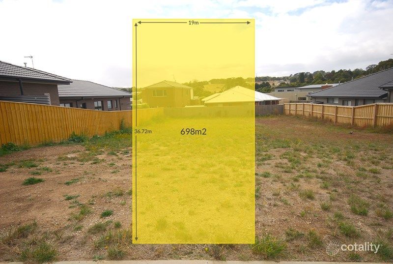 38 Apple Orchard Dr, Brown Hill, VIC 3350