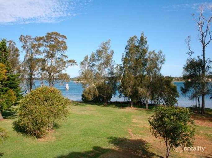 26 Shoreline Dr, North Shore, NSW 2444