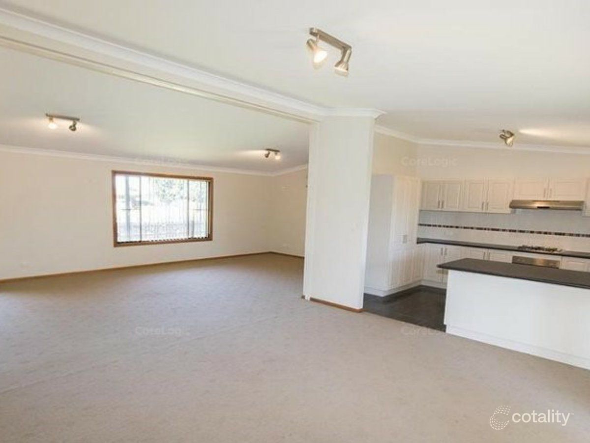 18 Manildra St, Narromine, NSW 2821