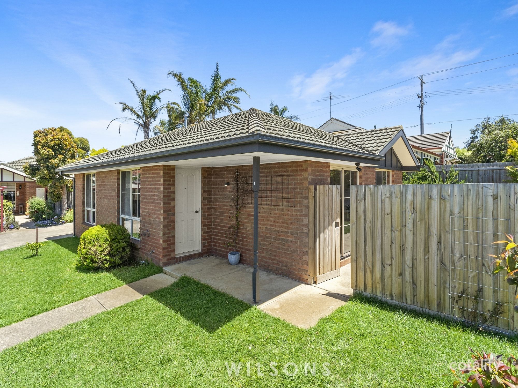 1/4 Burdekin Rd, Highton, VIC 3216
