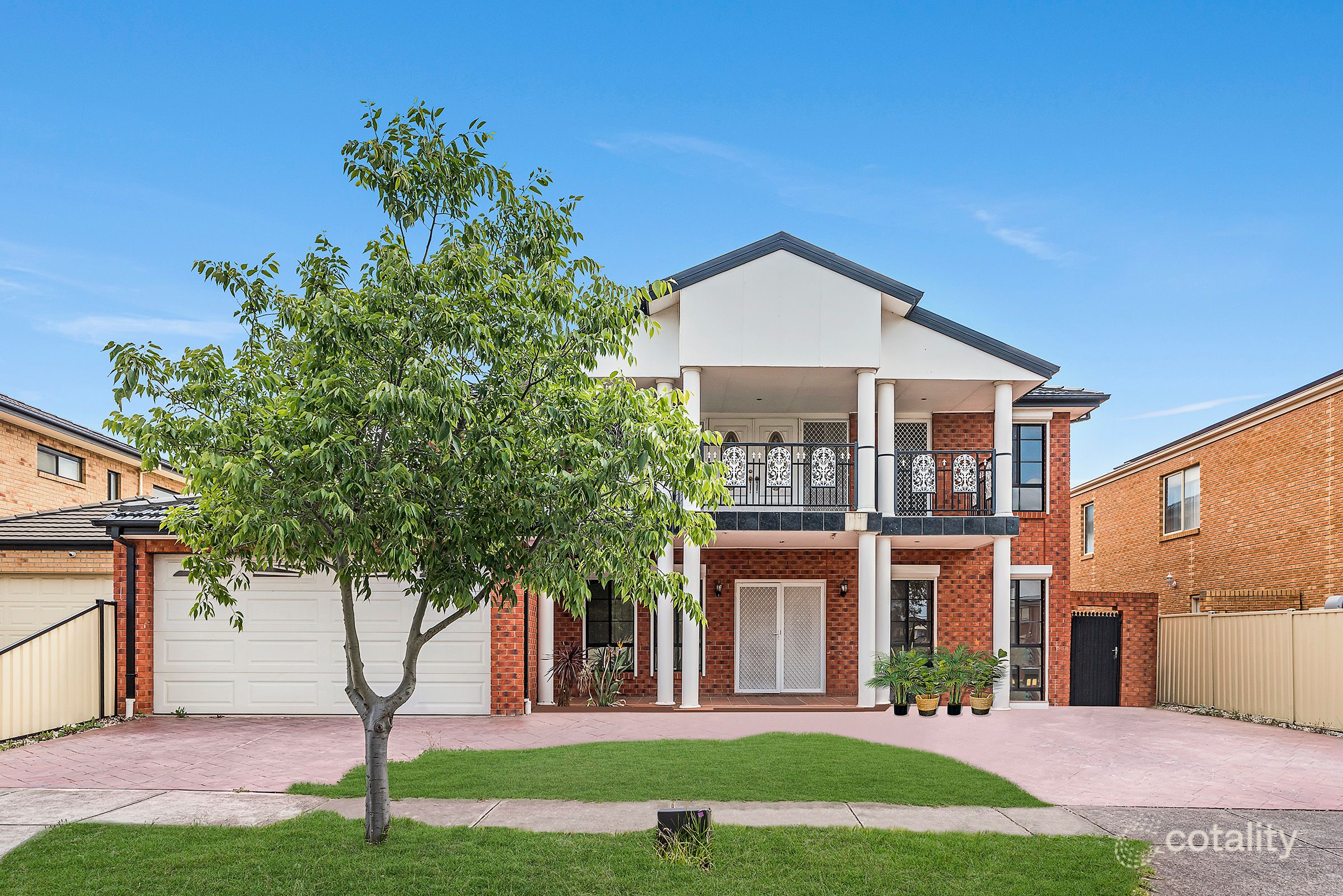 11 Cairnlea Dr, Cairnlea, VIC 3023