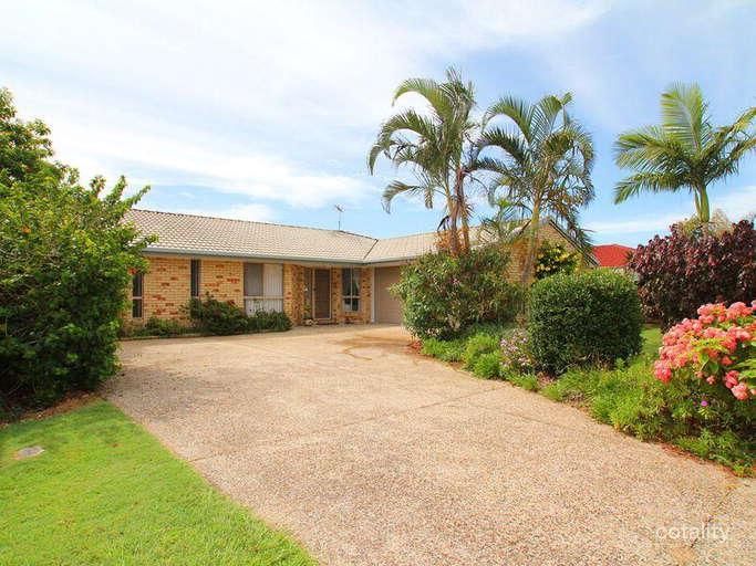 37 Oleander Dr, Bongaree, QLD 4507