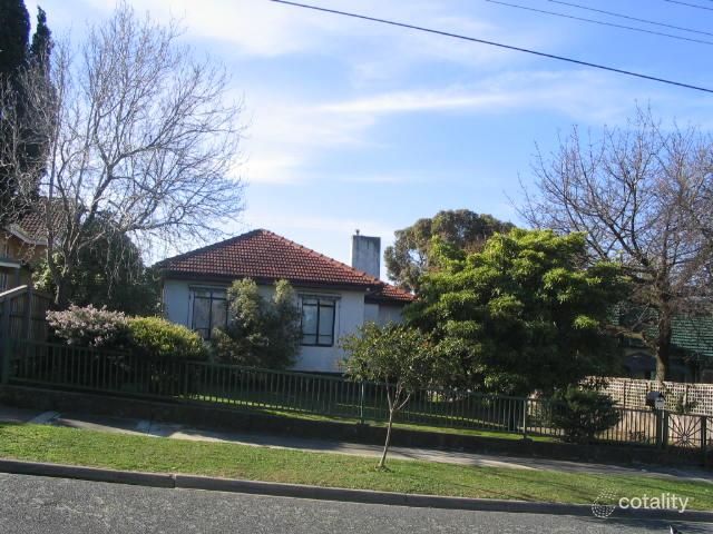 9 Hughes St, Burwood, VIC 3125