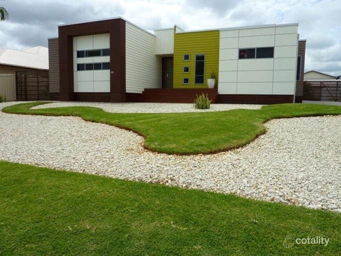 49 Jeppesen Dr, Emerald, QLD 4720