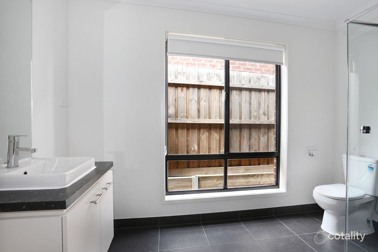 23 Corymbia Gr, South Morang, VIC 3752