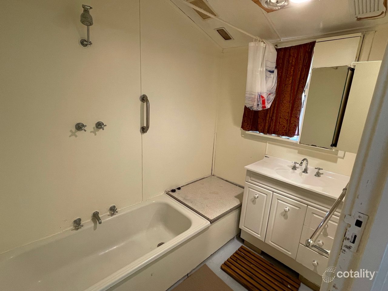 54 Murphy St, Quairading, WA 6383