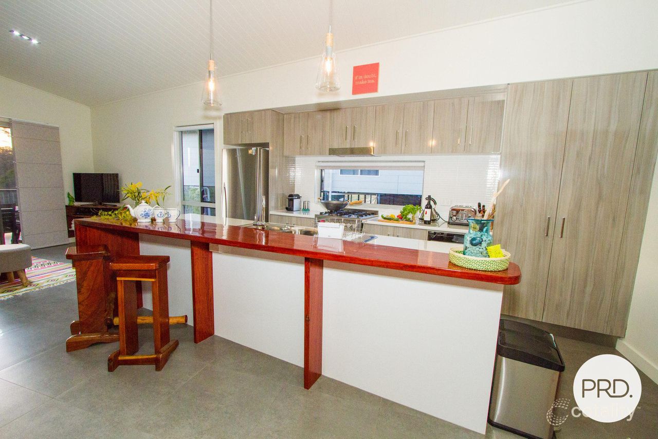 90 Seaspray Dr, Agnes Water, QLD 4677