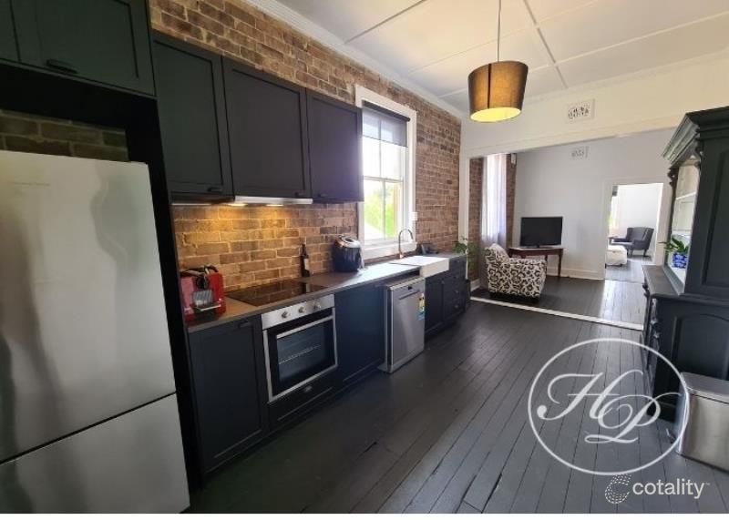 37 Railway Ave, Bundanoon, NSW 2578