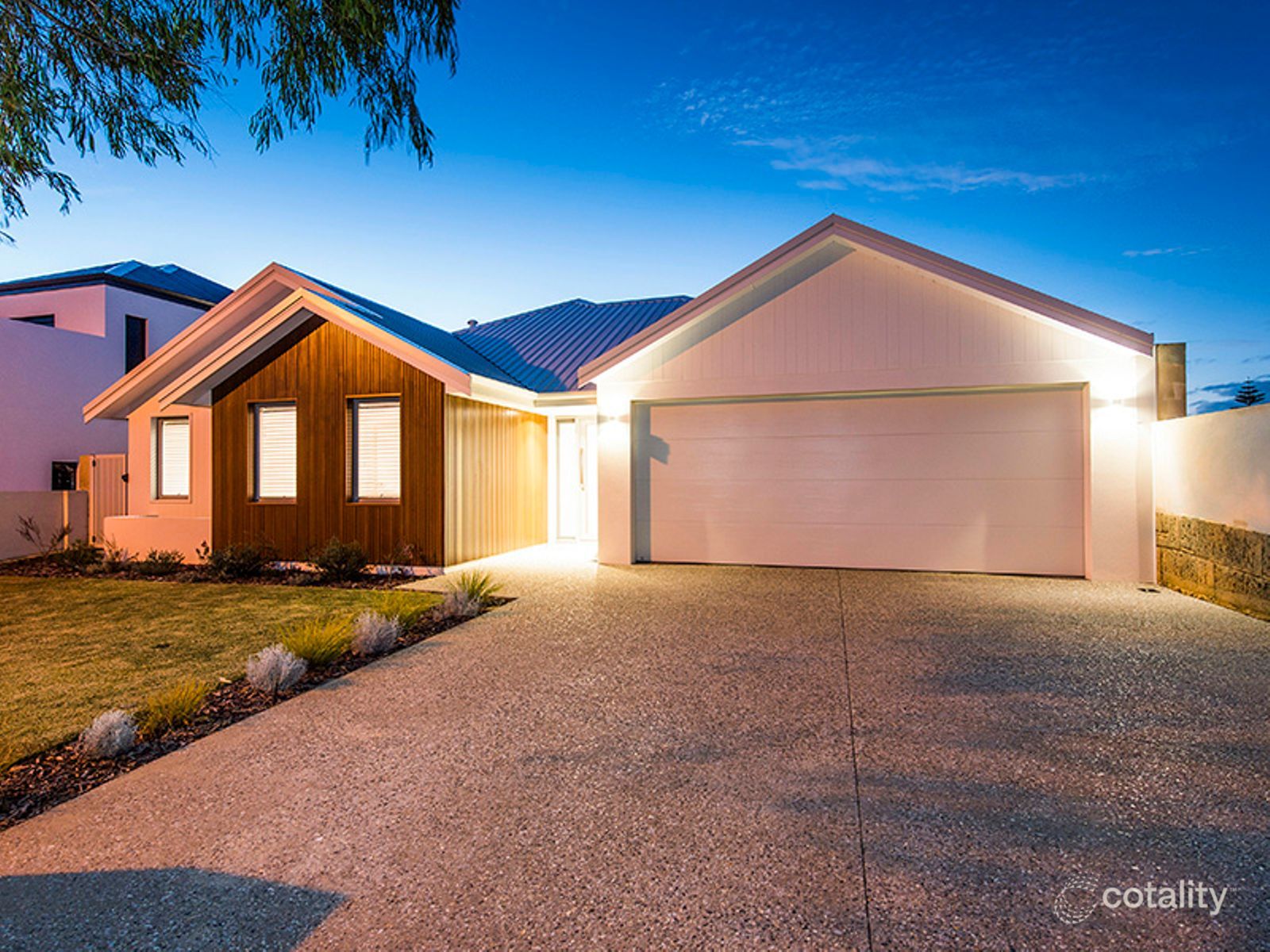 11 Ensign Way, Wannanup, WA 6210