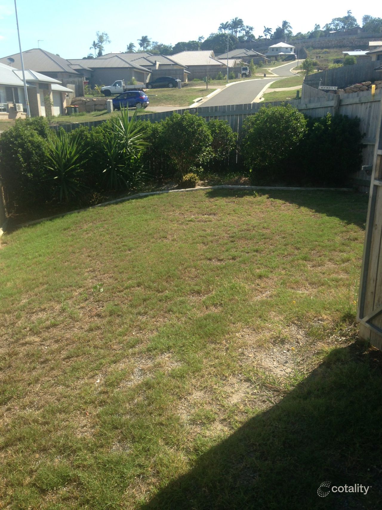 1/2 Wentworth Pl, Glen Eden, QLD 4680