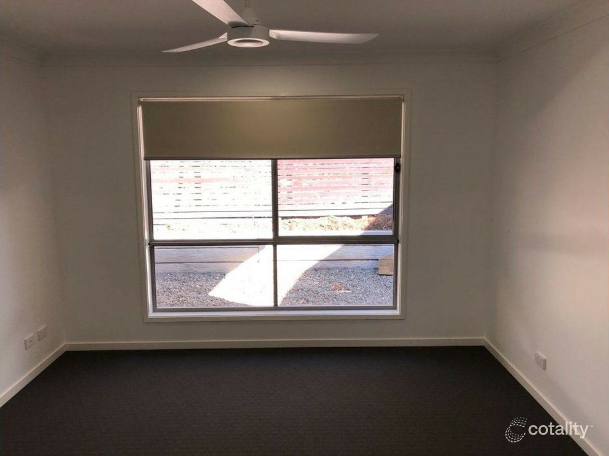 11 Oxford St, Pimpama, QLD 4209