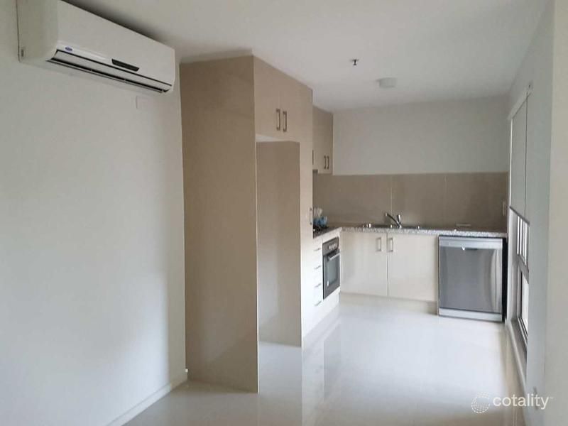 23/12 Close Ave, Dandenong, VIC 3175