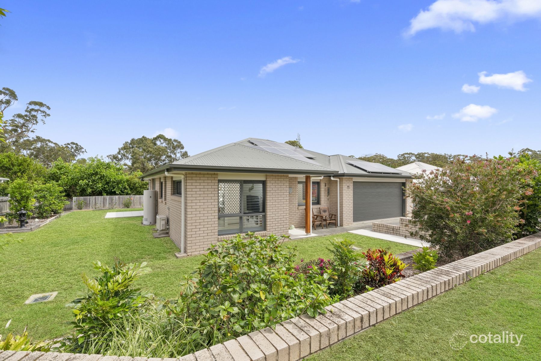 11 Lloyd St, Beerwah, QLD 4519