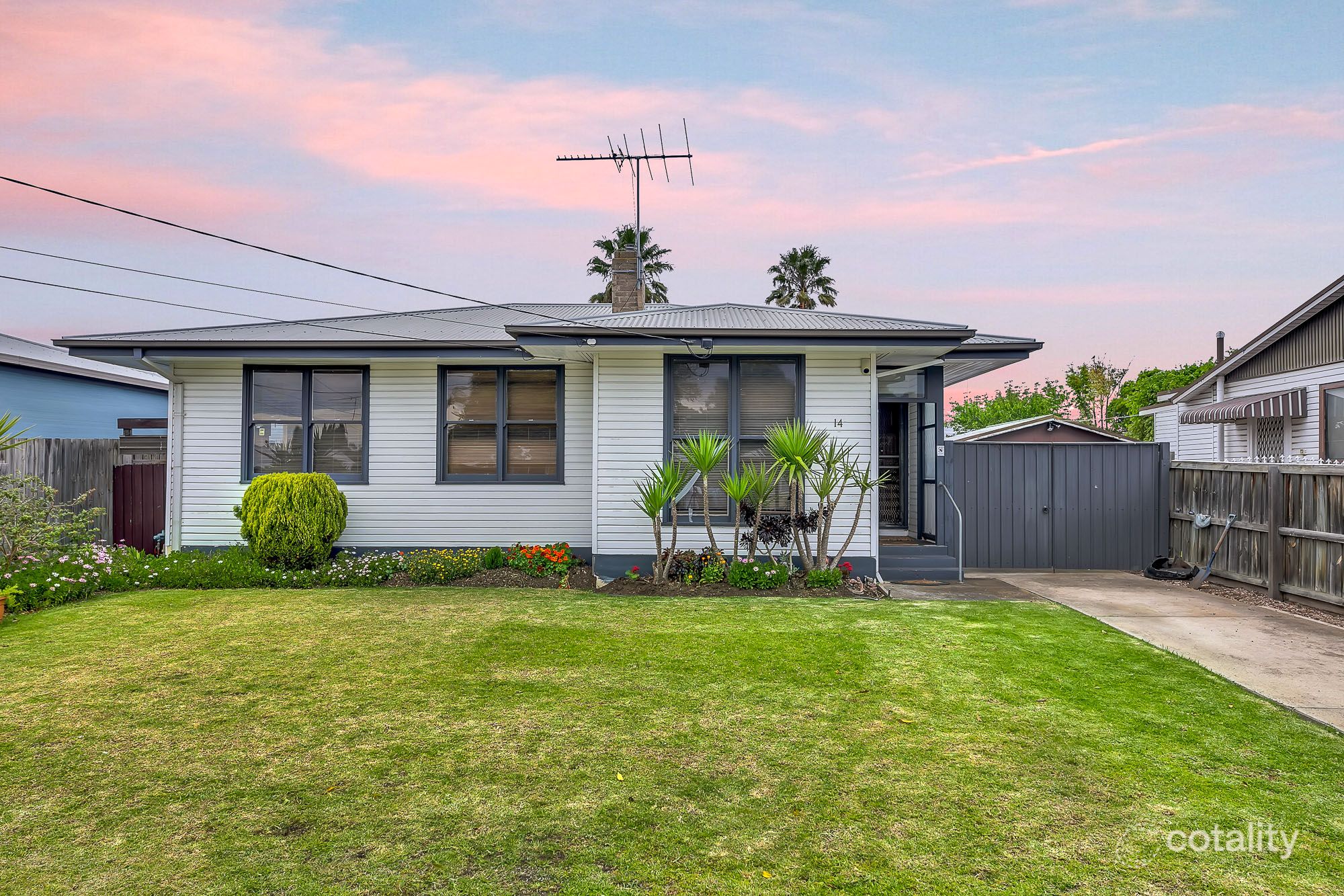 14 Curlew Cres, Norlane, VIC 3214