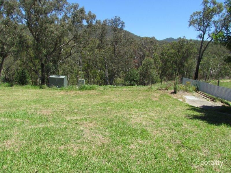 10 Jitema St, Dartmouth, VIC 3701