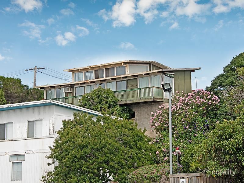 10-12 Eighth Ave, Rosebud, VIC 3939