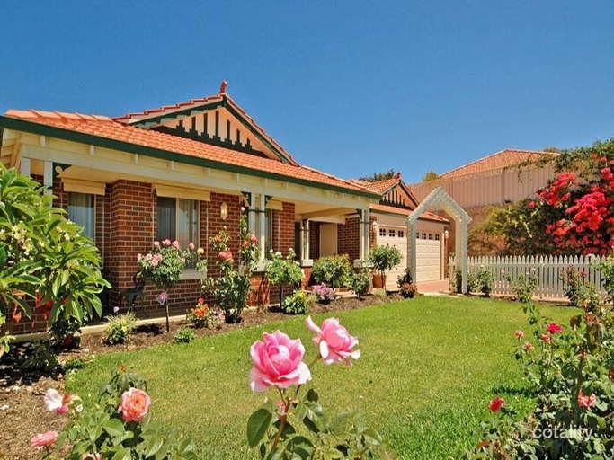 9 Duart Pass, Kinross, WA 6028