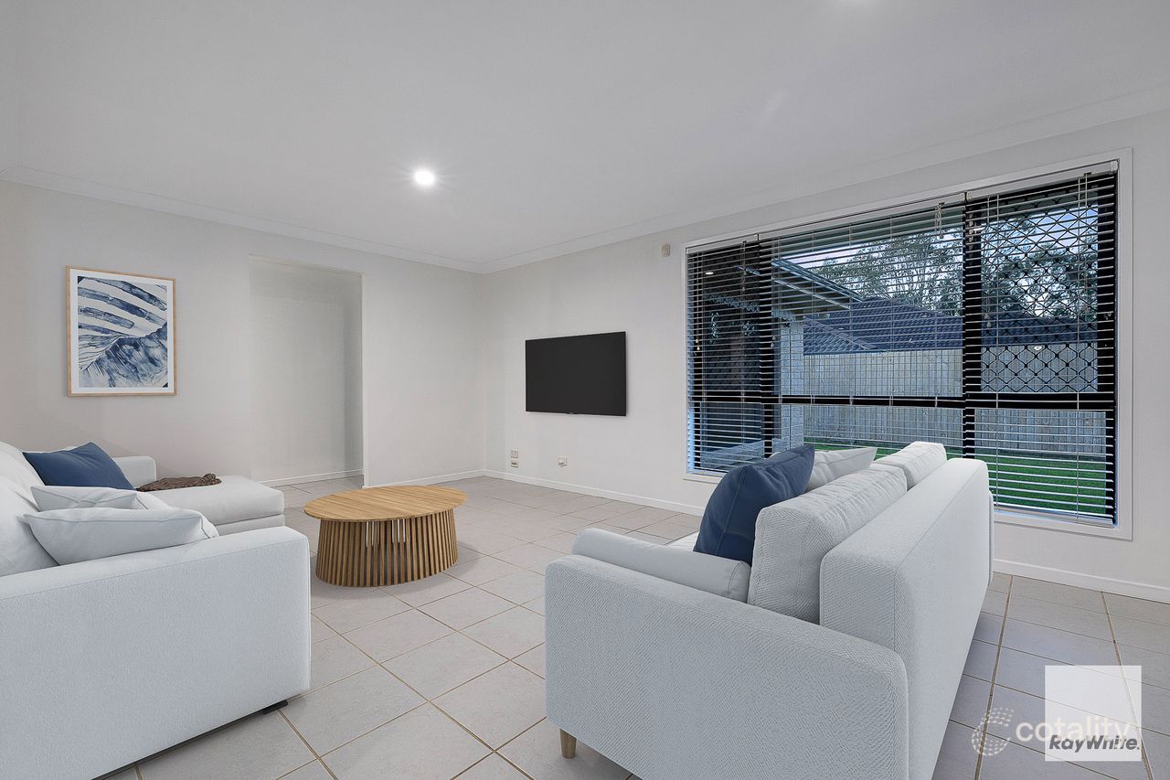 3 Turquoise St, Redland Bay, QLD 4165