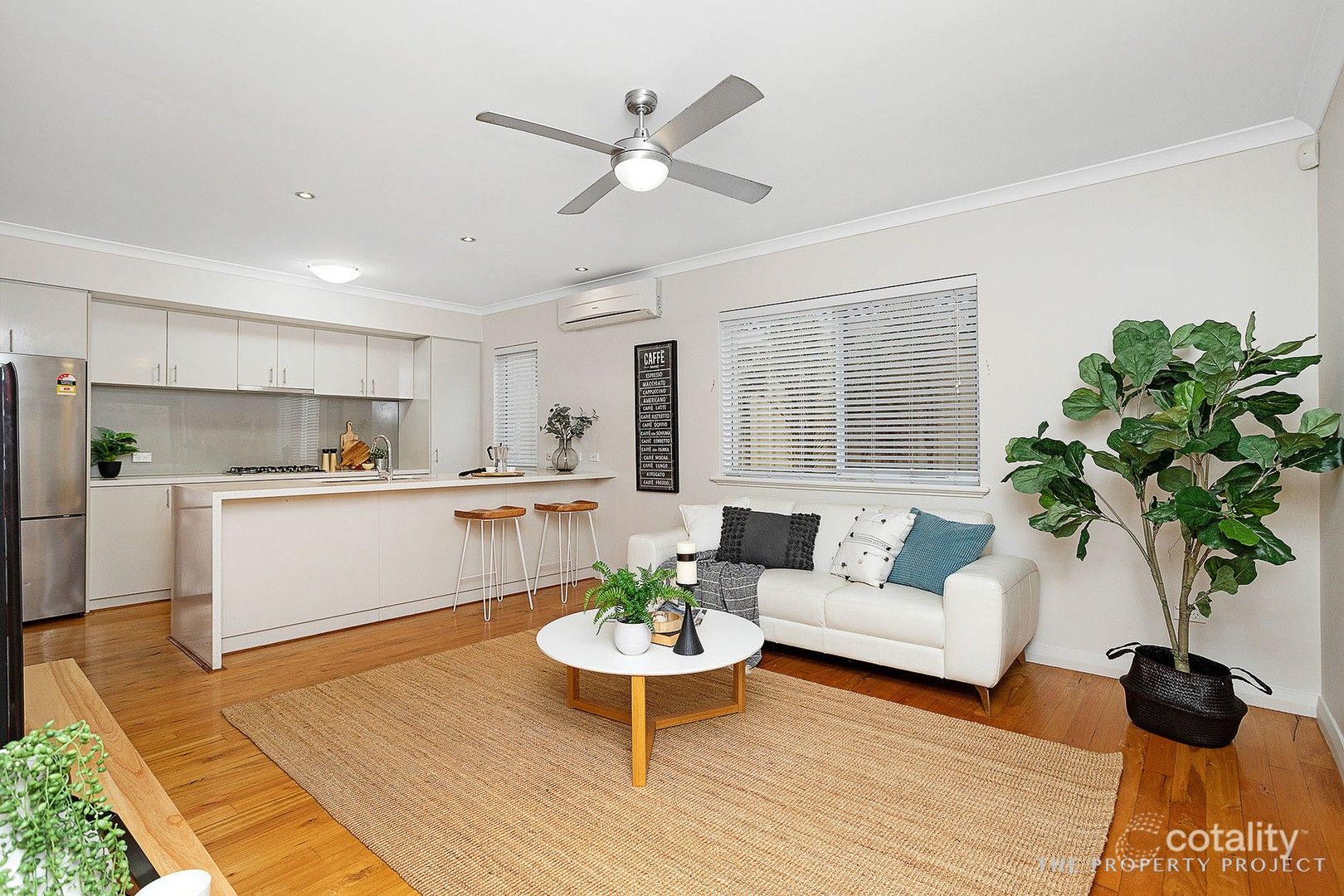 13b Halley St, Innaloo, WA 6018