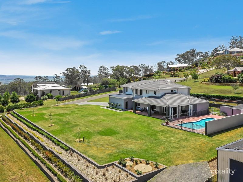 14 Timothy Dr, Vale View, QLD 4352