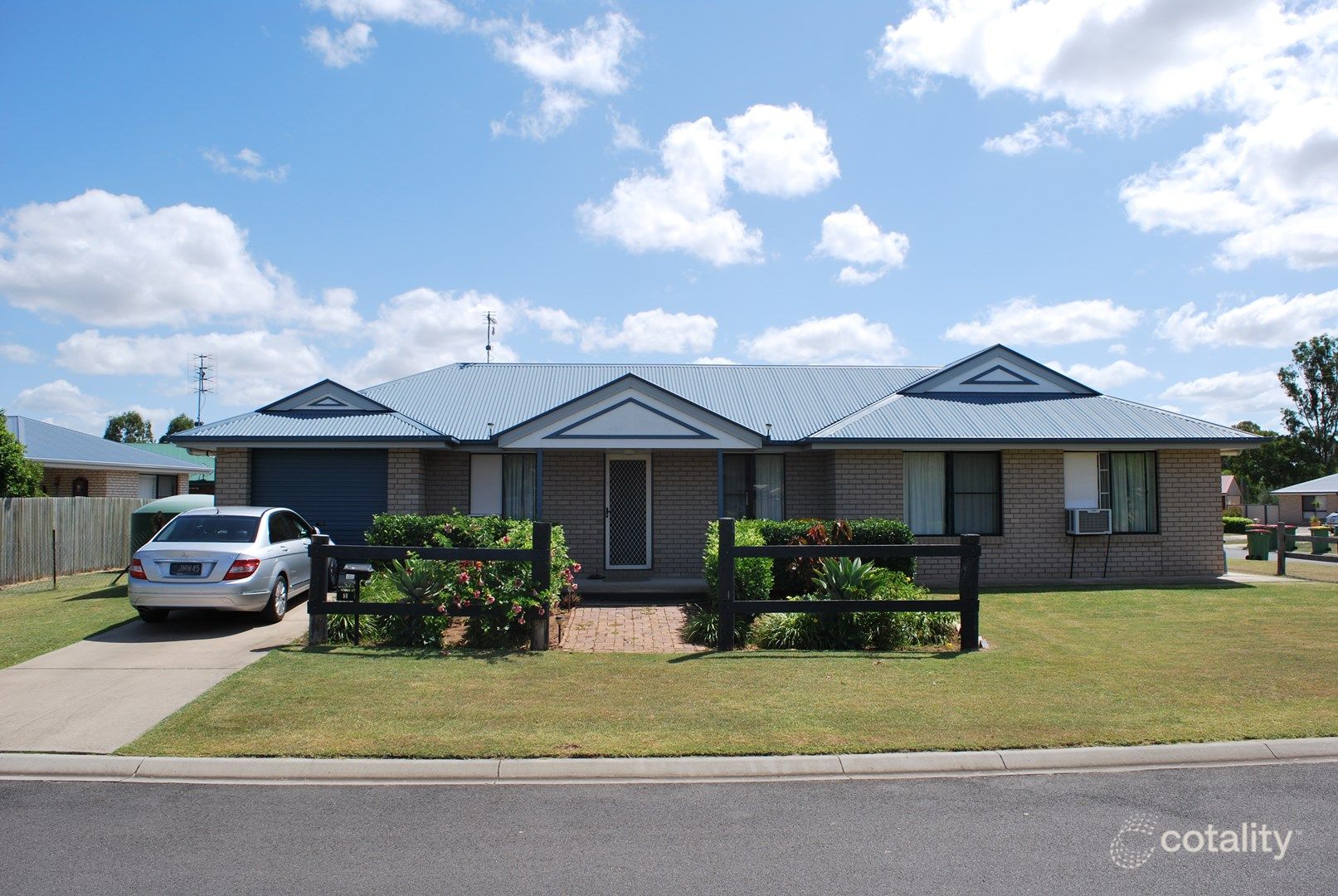 1 Kurrajong Ct, Laidley, QLD 4341