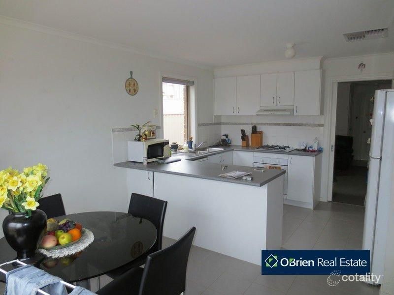 9/7 Monahans Rd, Cranbourne West, VIC 3977