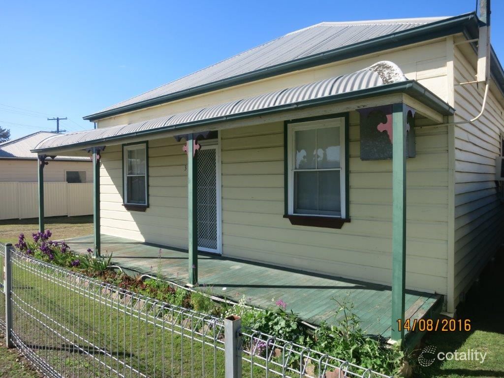3 Catherine St, Cessnock, NSW 2325