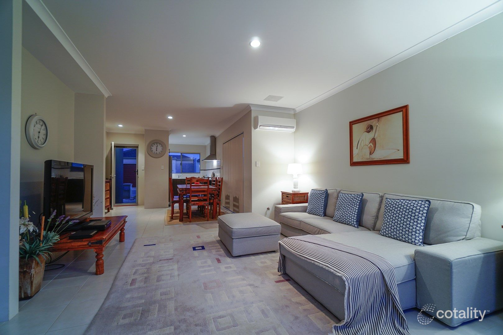 43 Nashville Loop, Currambine, WA 6028