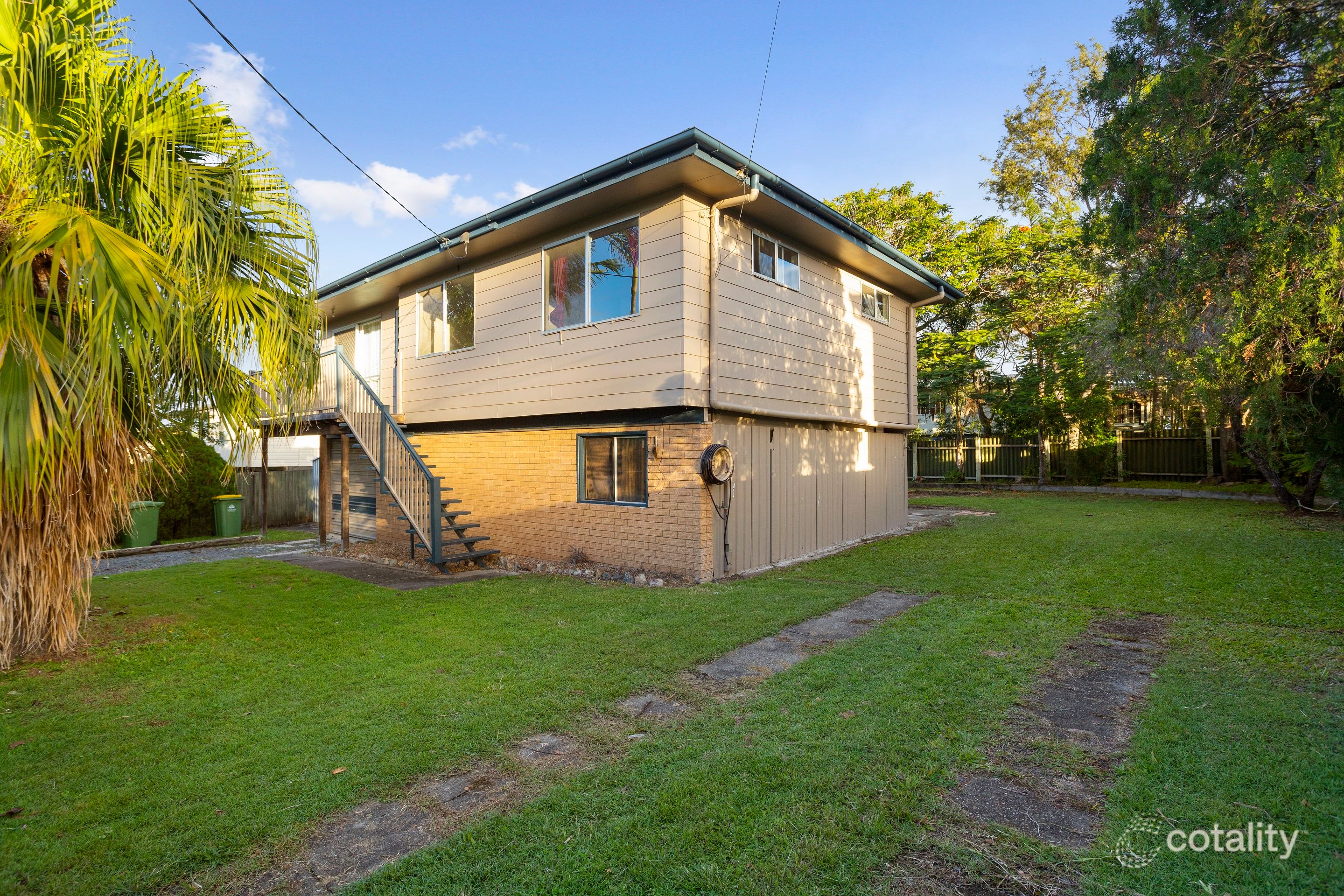 5 Blackton St, Logan Central, QLD 4114