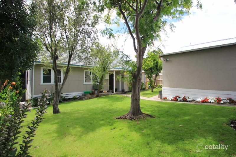 24 Burrell St, Mccrae, VIC 3938