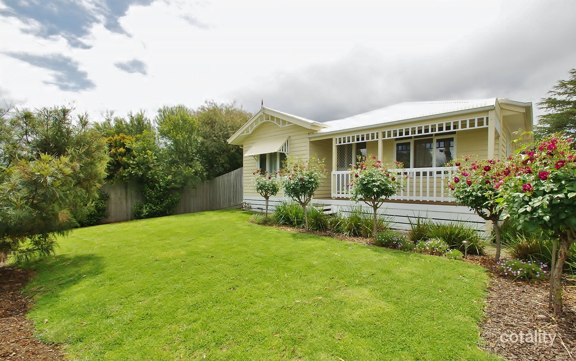 2/14 Smith St, Healesville, VIC 3777