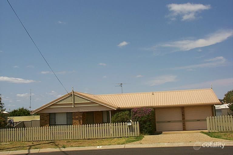 1 Fischer Ct, Kearneys Spring, QLD 4350