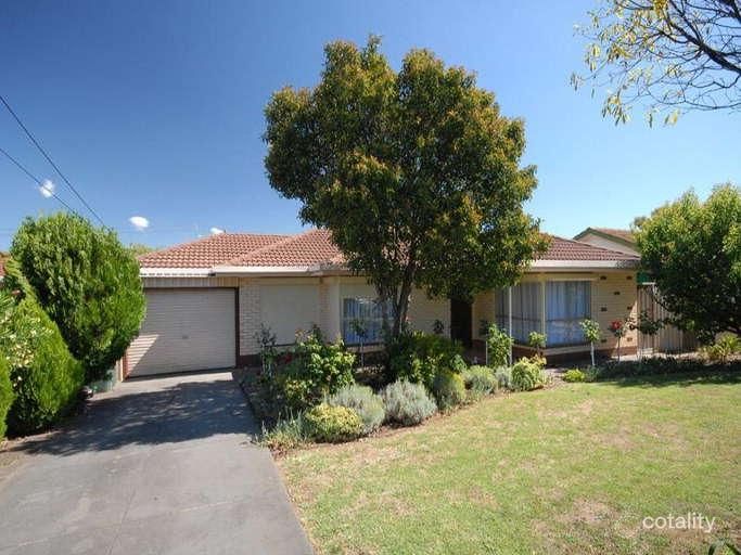 11 Oldham Ave, Para Hills, SA 5096