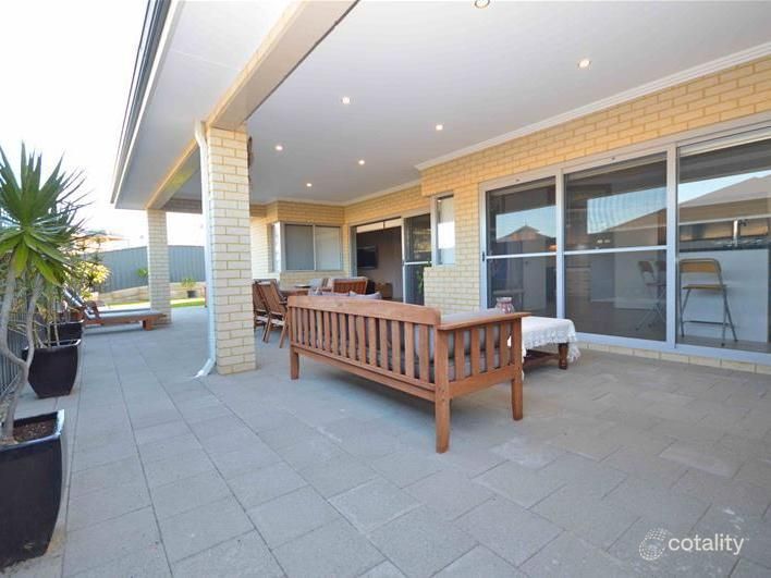 14 Anvils Cir, Secret Harbour, WA 6173