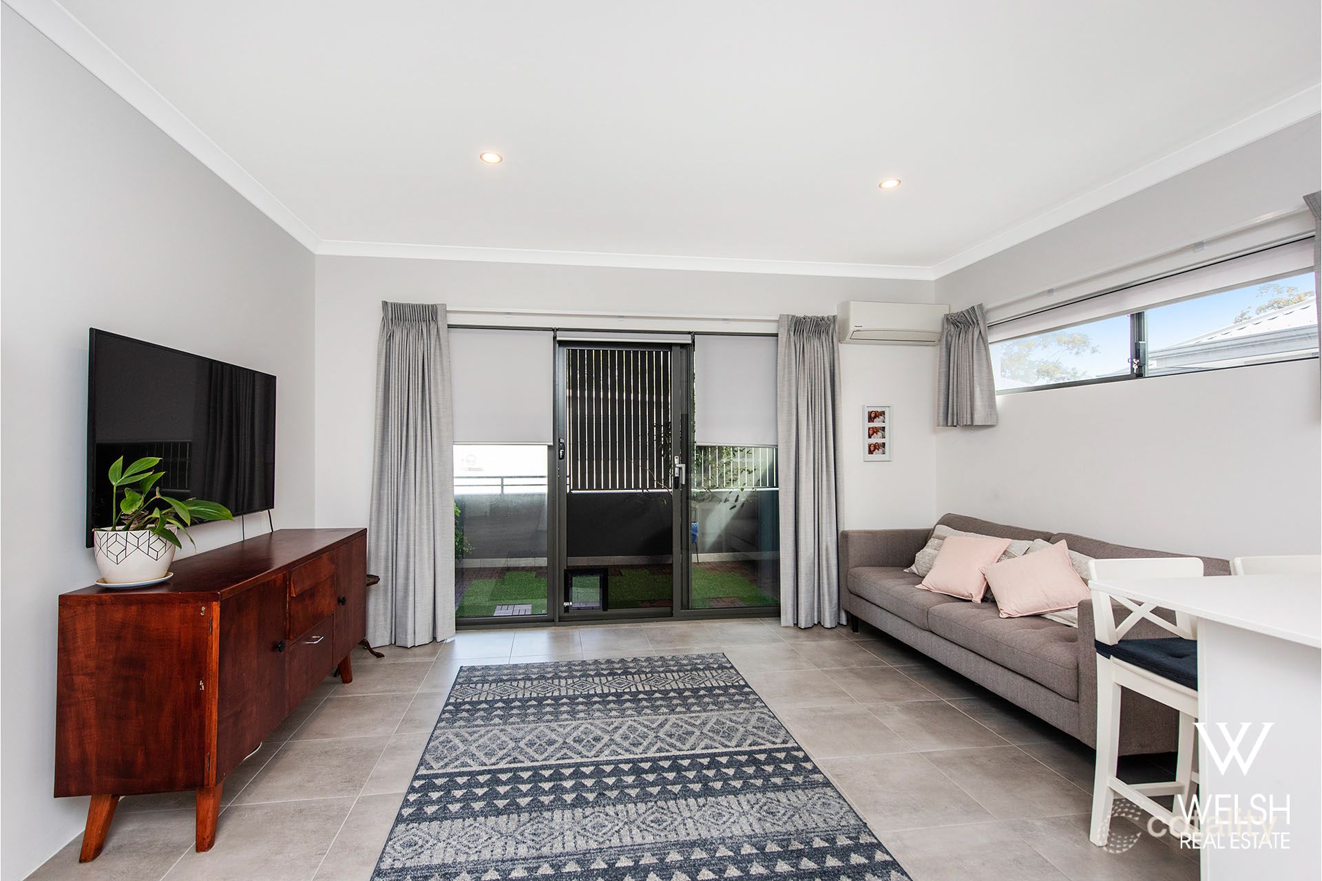 8/381 Daly St, Cloverdale, WA 6105