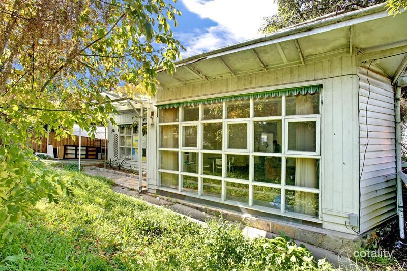 43 Heatherdale Rd, Ringwood, VIC 3134
