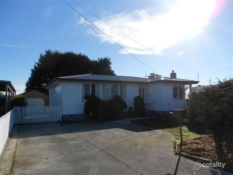 4 Grant St, Smithton, TAS 7330
