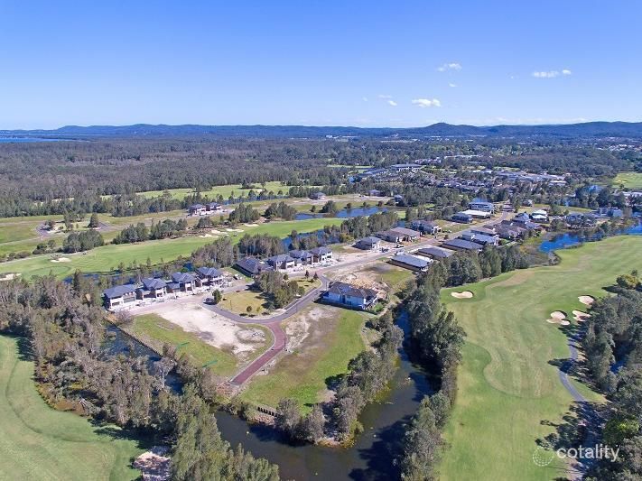 14 Parry Pde, Wyong, NSW 2259