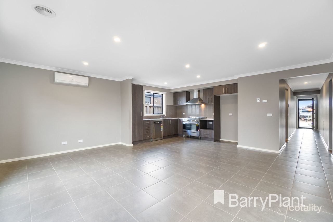 13 Stonecrop Way, Wyndham Vale, VIC 3024