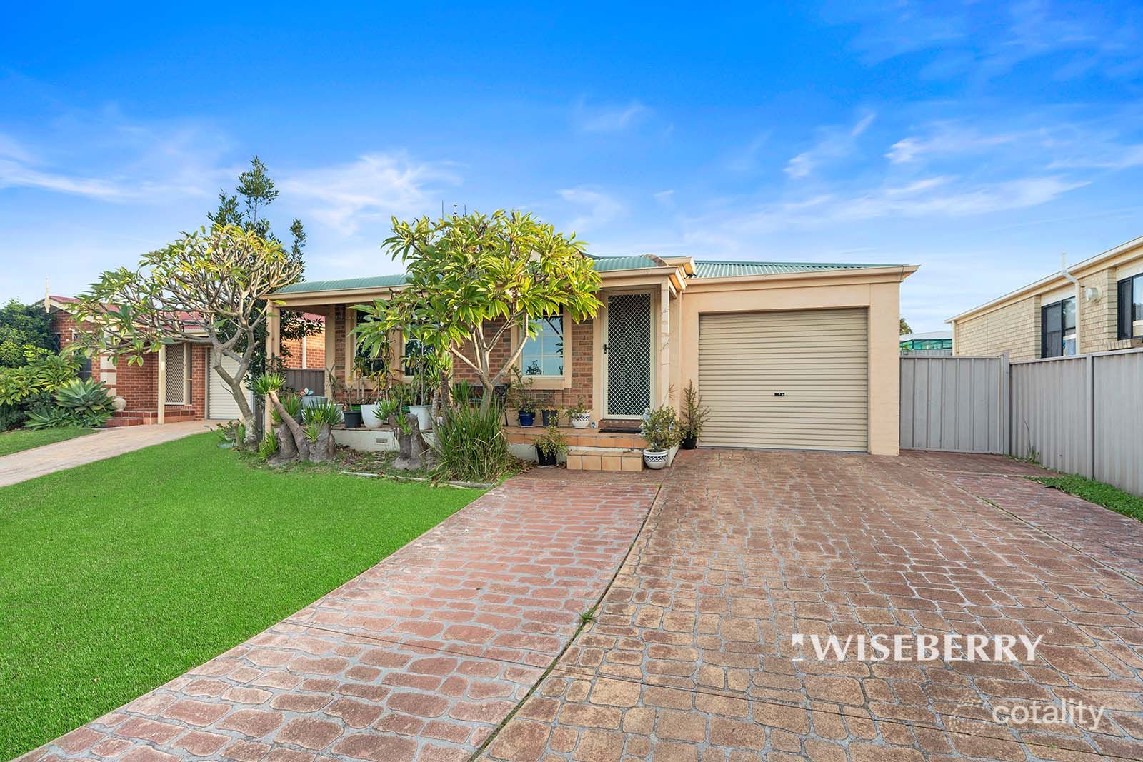 5 Winchester Dr, Lake Munmorah, NSW 2259