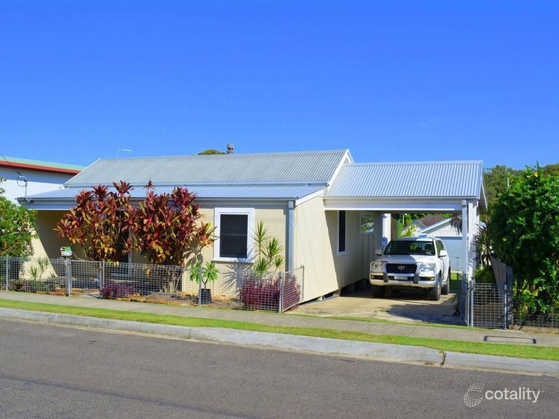 3 Orara St, Urunga, NSW 2455