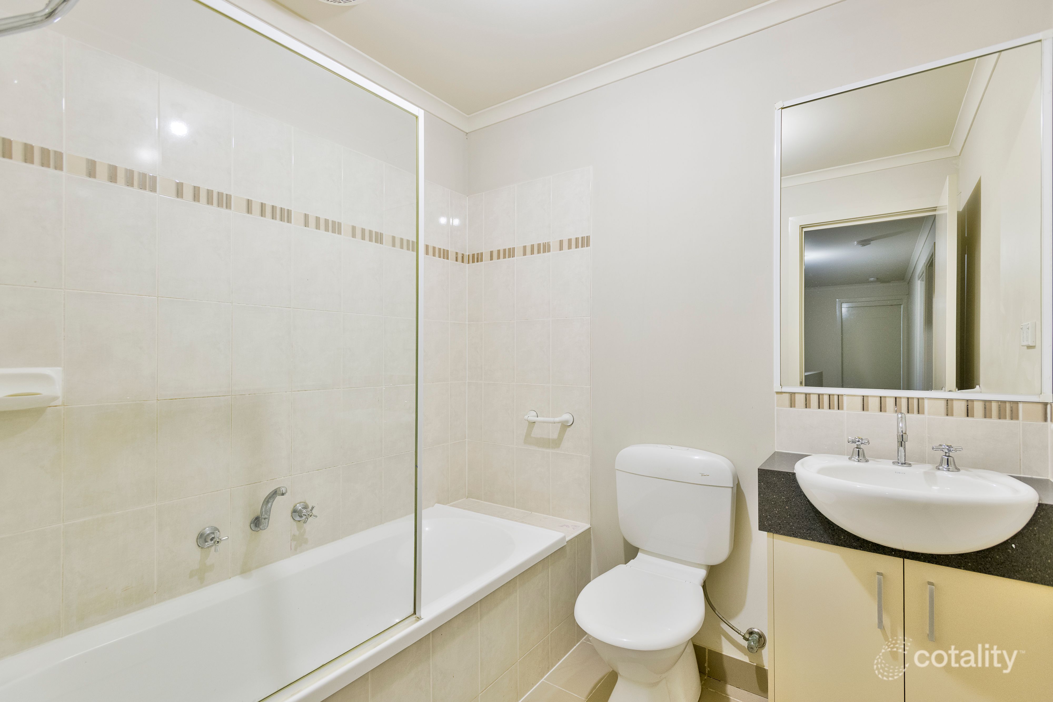 41/39 Astley Cres, Point Cook, VIC 3030