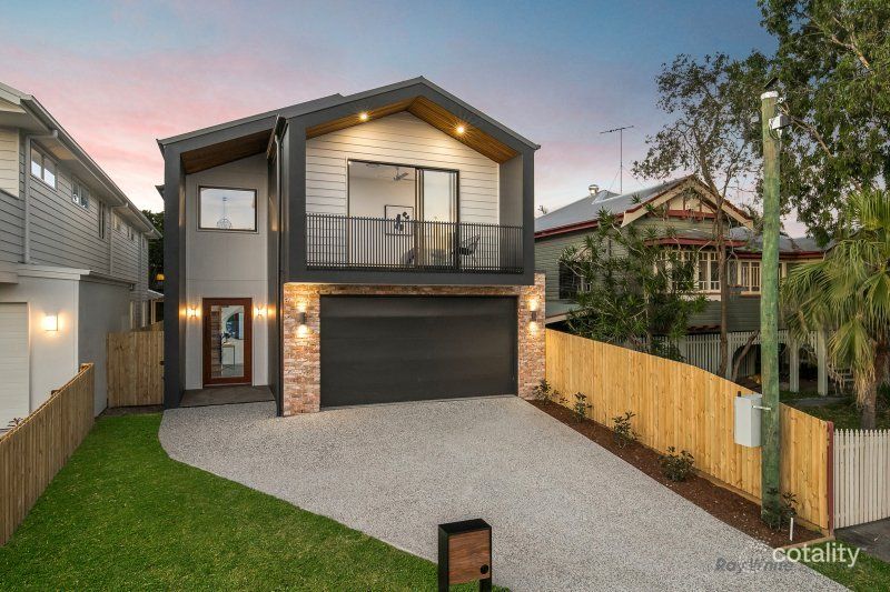 11 Camelot St, Tennyson, QLD 4105