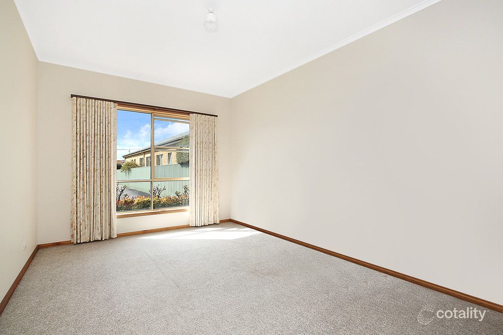 1/27 Tait St, Camperdown, VIC 3260