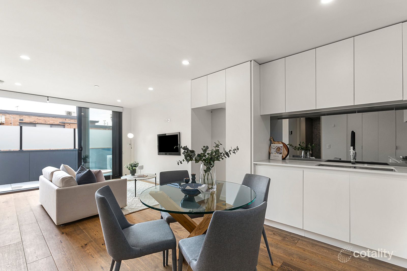 102/309 Riversdale Rd, Hawthorn East, VIC 3123