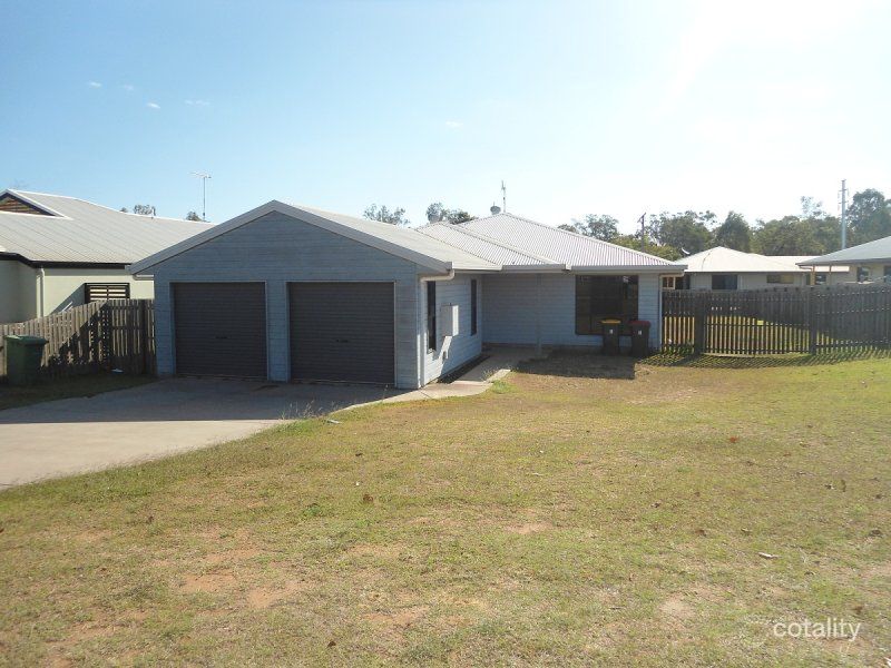 65 Grosvenor Dr, Moranbah, QLD 4744