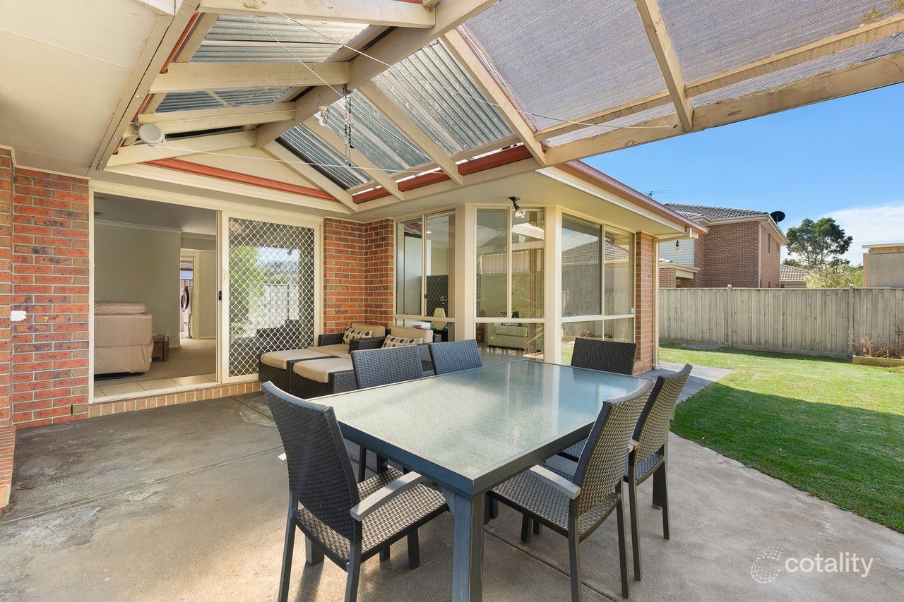 32 Don Collins Way, Berwick, VIC 3806